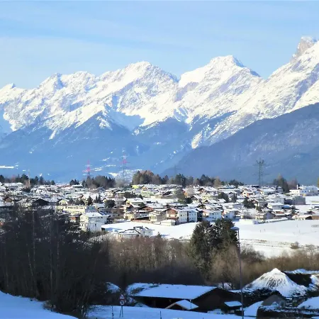 Cozy Mountain View With Terrace And Garden Инсбрук