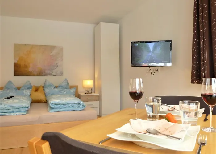 Apartman Cozy Mountain View With Terrace And Garden